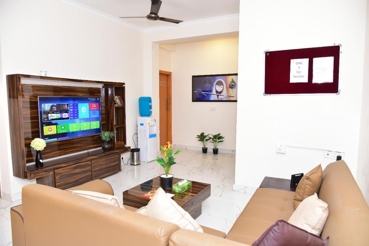 Arkaya Inn Gurgaon Buitenkant foto